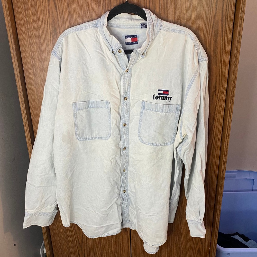 Tommy Hilfiger STAIN Denim Mens XXL Light Blue Vintage Embroidered Logo ButtonUp